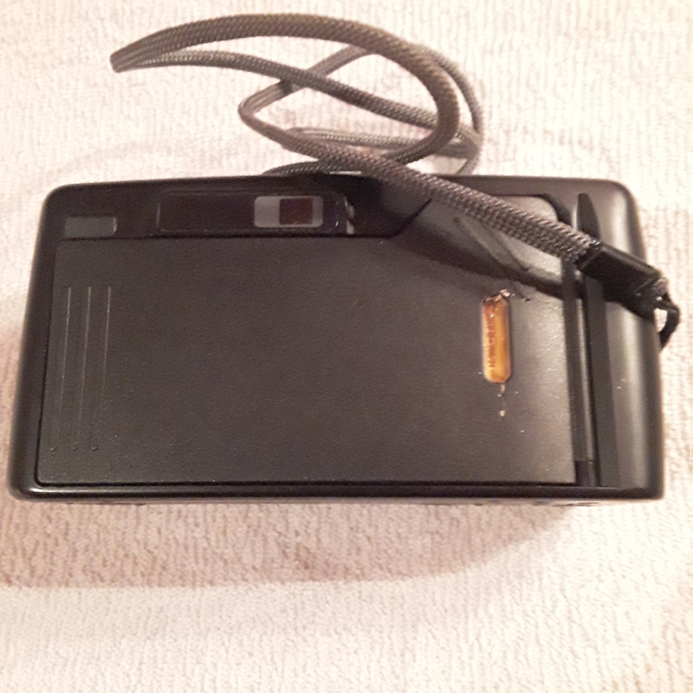 Vintage Ricoh Shotmaster FF 35mm Camera - Picture 2 of 3